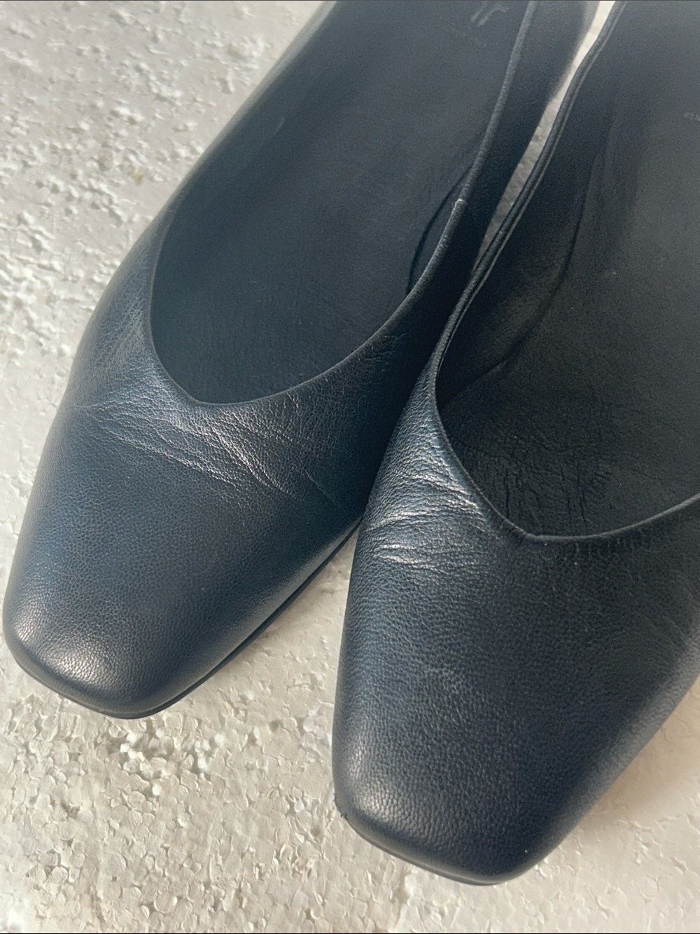 Frye SZ 9 Black Leather Ballet Flats Timeless Closet Staple Minimalist Academia - Picture 6 of 10